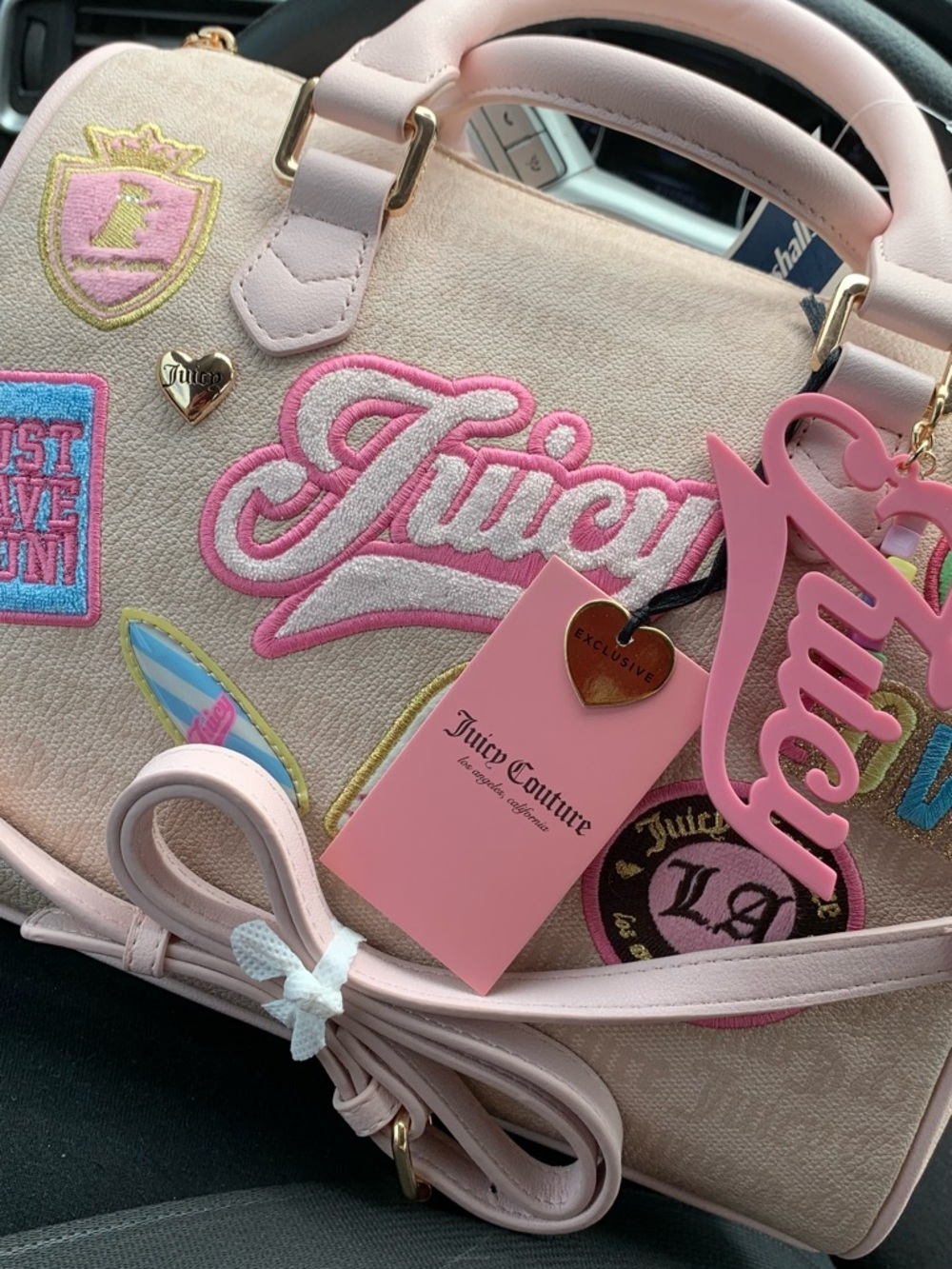 BNWT Juicy Couture “Run The World” Satchel Purse